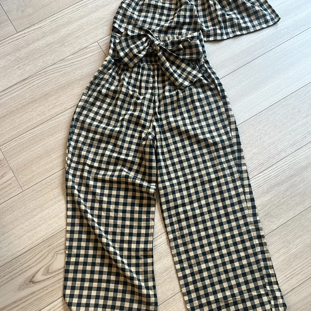 EDDY Stylish Black and Sand Checkered Women's Pants & Top Set - Picture 3 of 8